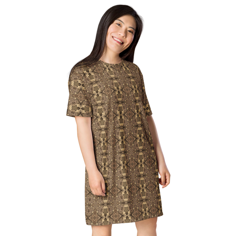 Product name: Recursia Serpentine Dream I T-Shirt Dress. Keywords: Clothing, Print: Serpentine Dream, T-Shirt Dress, Women's Clothing