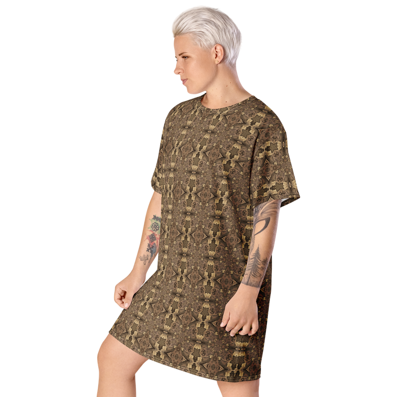 Product name: Recursia Serpentine Dream I T-Shirt Dress. Keywords: Clothing, Print: Serpentine Dream, T-Shirt Dress, Women's Clothing