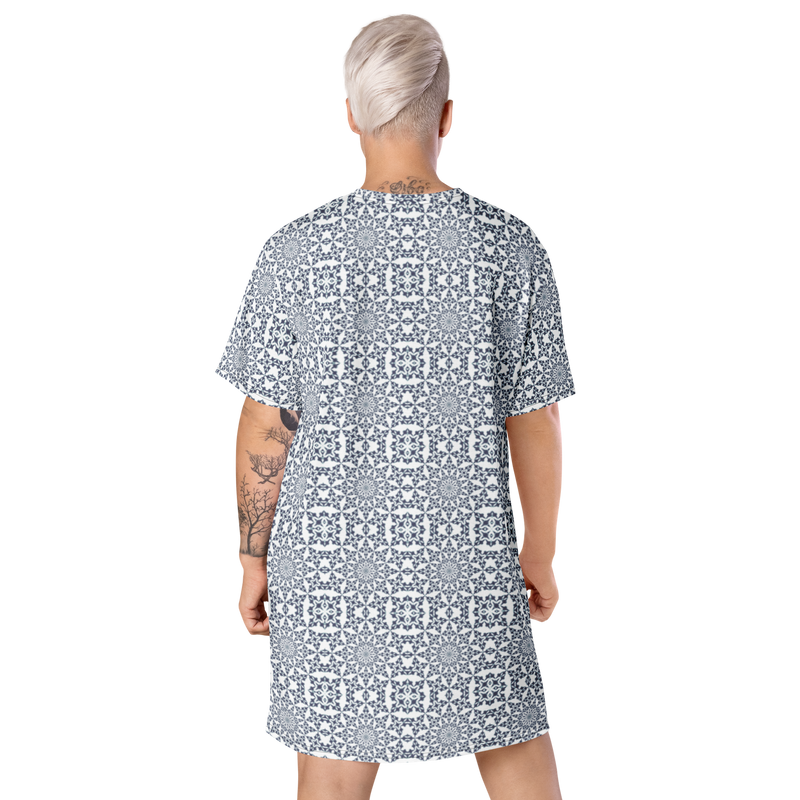 Product name: Recursia Symmetree T-Shirt Dress In Blue. Keywords: Clothing, Print: Symmetree, T-Shirt Dress, Women's Clothing