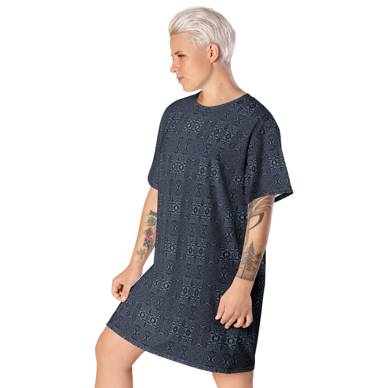 Product name: Recursia Fabrique Unknown I T-Shirt Dress In Blue. Keywords: Clothing, Print: Fabrique Unknown, T-Shirt Dress, Women's Clothing