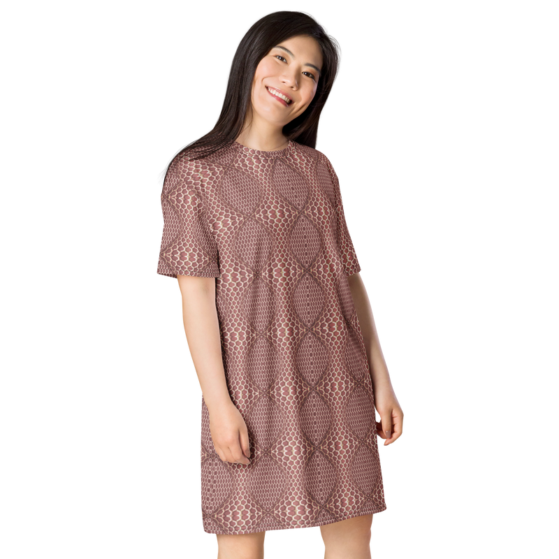 Product name: Recursia Illusions Game T-Shirt Dress In Pink. Keywords: Clothing, T-Shirt Dress, Women's Clothing, Print: llusions Game
