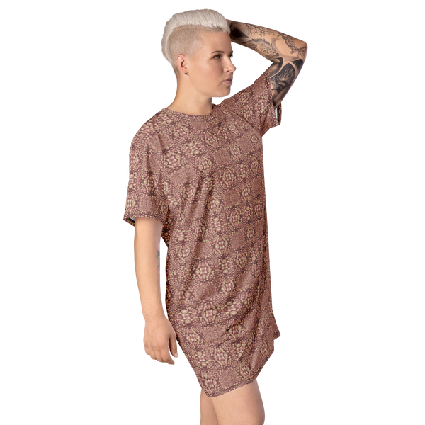 Product name: Recursia Indranet T-Shirt Dress In Pink. Keywords: Clothing, Print: Indranet, T-Shirt Dress, Women's Clothing