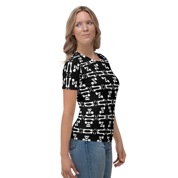 Product name: Recursia Modern MoirÃ© Women's Crew Neck T-Shirt. Keywords: Clothing, Print: Modern MoirÃ©, Women's Clothing, Women's Crew Neck T-Shirt