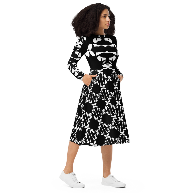 Product name: Recursia Modern MoirÃ© VI Long Sleeve Midi Dress. Keywords: Clothing, Long Sleeve Midi Dress, Print: Modern MoirÃ©, Women's Clothing