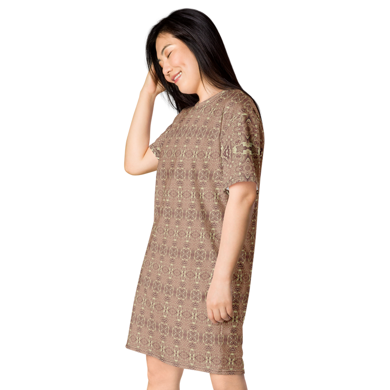Product name: Recursia Serpentine Dream T-Shirt Dress In Pink. Keywords: Clothing, Print: Serpentine Dream, T-Shirt Dress, Women's Clothing