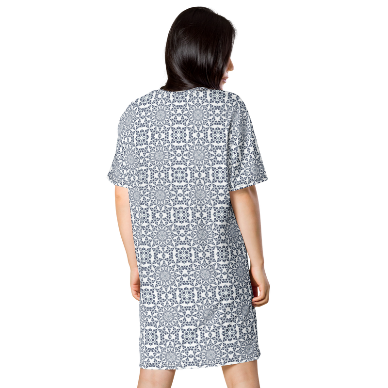 Product name: Recursia Symmetree T-Shirt Dress In Blue. Keywords: Clothing, Print: Symmetree, T-Shirt Dress, Women's Clothing